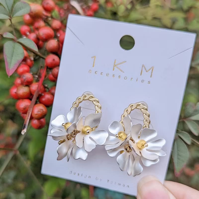1KM幸福為題•麻花圈啞光花耳環
