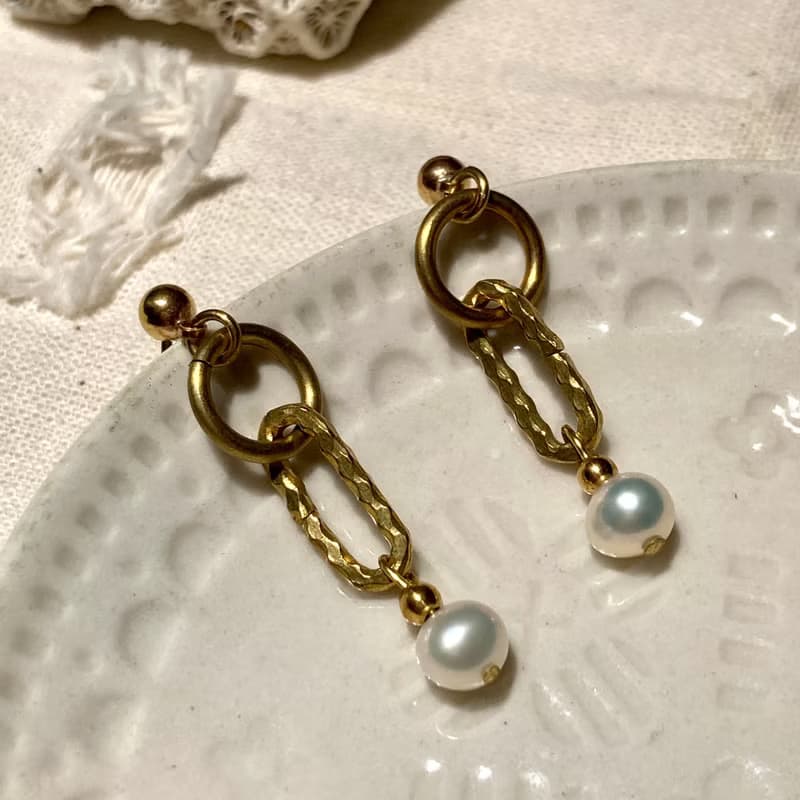 老林雜貨 | 幾何元素珍珠黃銅耳環 (針式 / 夾式)
