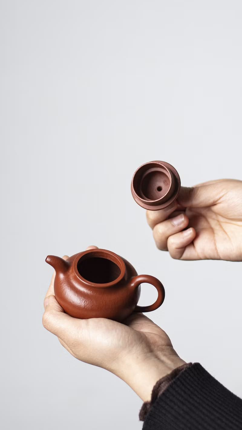 送禮紫砂壺茶壺小掇球 全手工 95cc 原矿30目老朱泥  成型难 水色