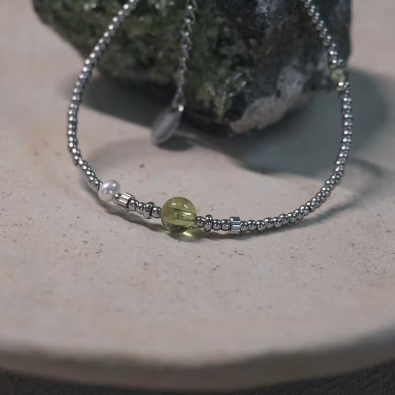 ll 橄欖石與淡水珍珠 ll 橄欖石 淡水珍珠 醫療鋼手鍊 BR-00046