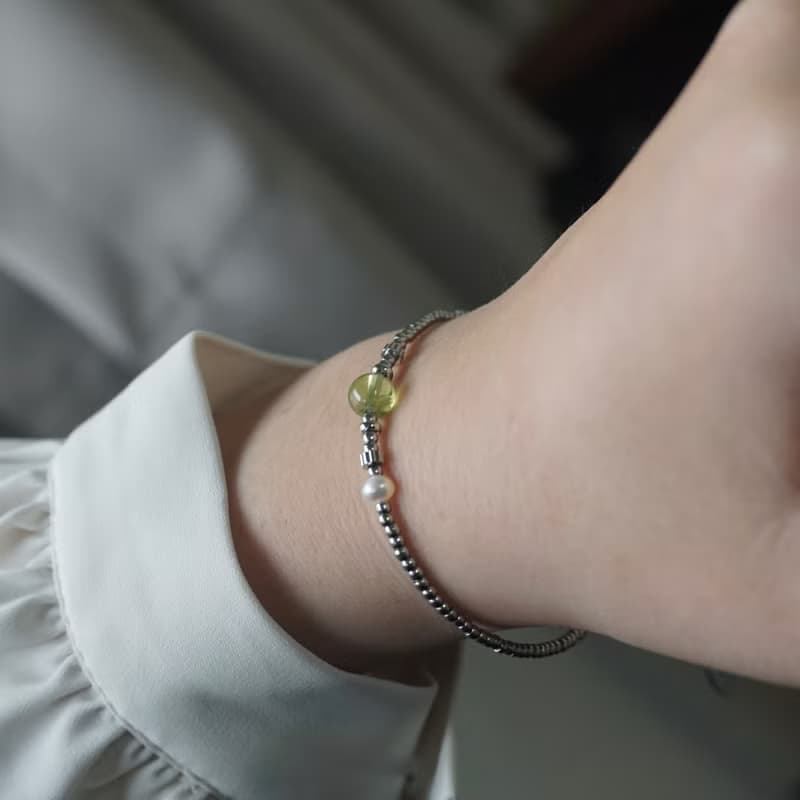 ll 橄欖石與淡水珍珠 ll 橄欖石 淡水珍珠 醫療鋼手鍊 BR-00046