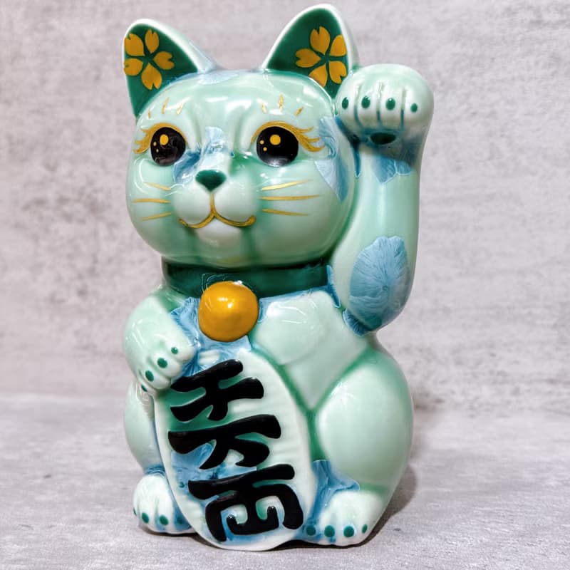 【翠釉招福】日本清水燒招財貓 | 花結晶 綠 千萬両 左