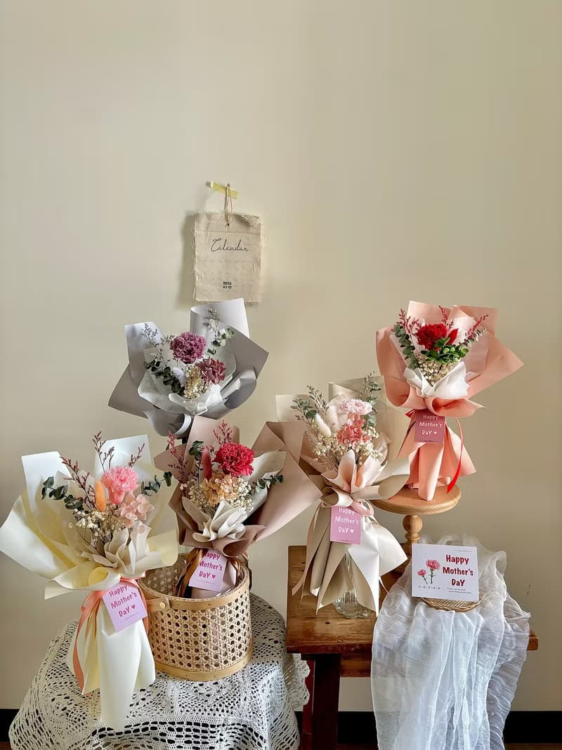 sueing_blossom  永生康乃馨花束