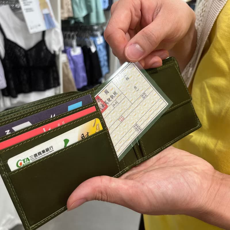 【24hr快速出貨】真皮輕薄對折零錢短夾-075236 五色