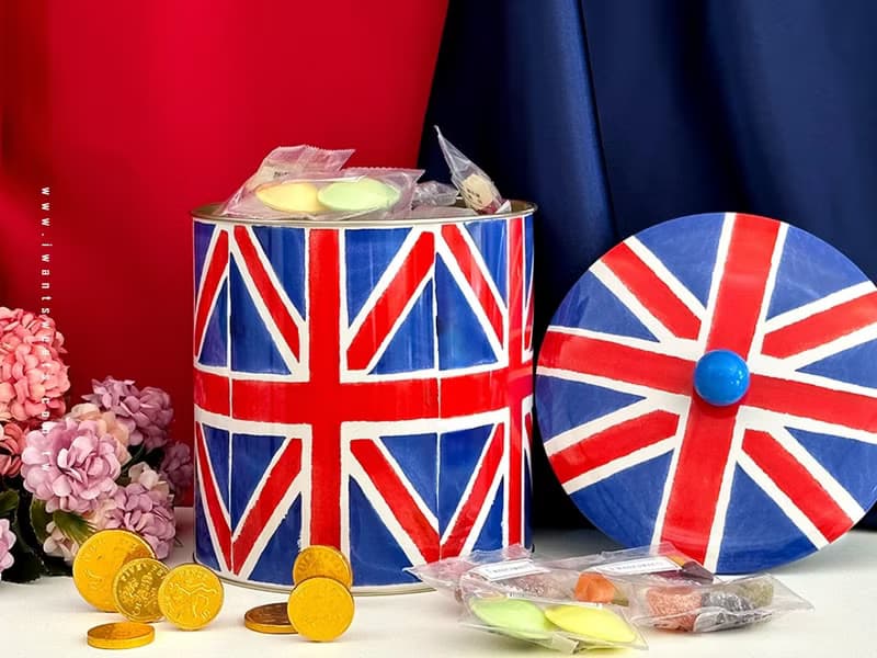 【英國糖果屋】新年獻禮 蛇來呷甜- 艾瑪英倫米字旗糖果圓筒