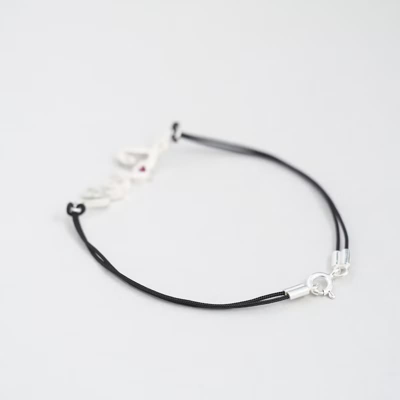 ルビー) Love 紐 ブレスレット シルバー925