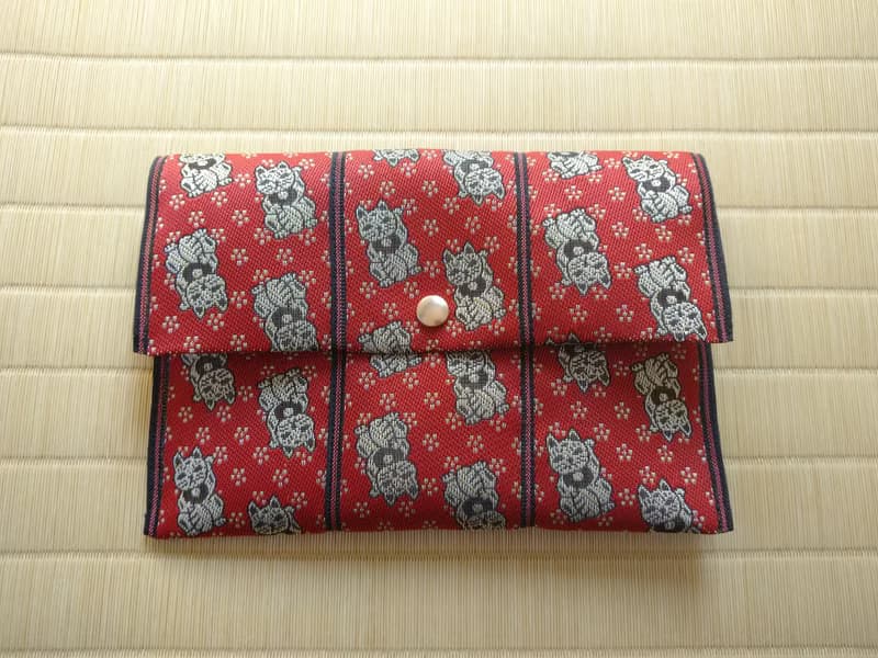 畳へりポーチ　縁起物【招き猫】　紅包　紅包ケース　赤封筒入れ　現金入れ　御朱印帳入れ　　日本製　ハンドメイド