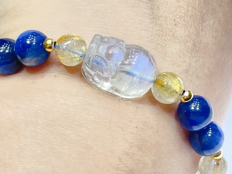 寶麗金珠寶-天然拉長石貔貅水晶手鍊