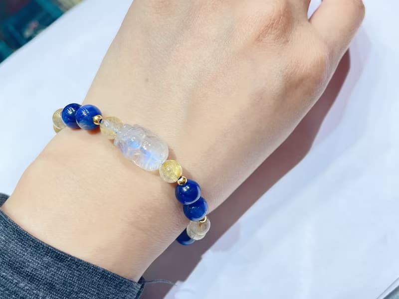 寶麗金珠寶-天然拉長石貔貅水晶手鍊