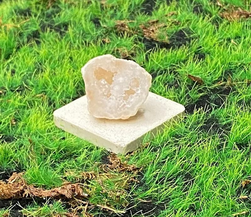 能量擺飾-招財幾何愛心可愛瑪瑙小白晶花球洞 開運 招財 聚財