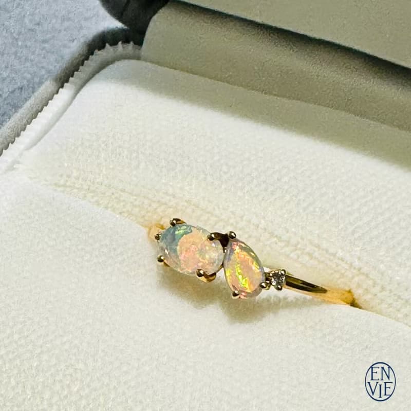 18K 澳洲蛋白石戒指 18K Australian Opal Diamond Ring 畢業禮物