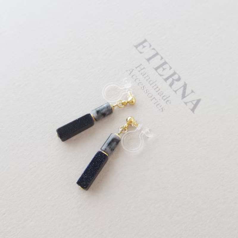 ラルビカイトとブルーゴールドストーンのイヤリング、ピアス