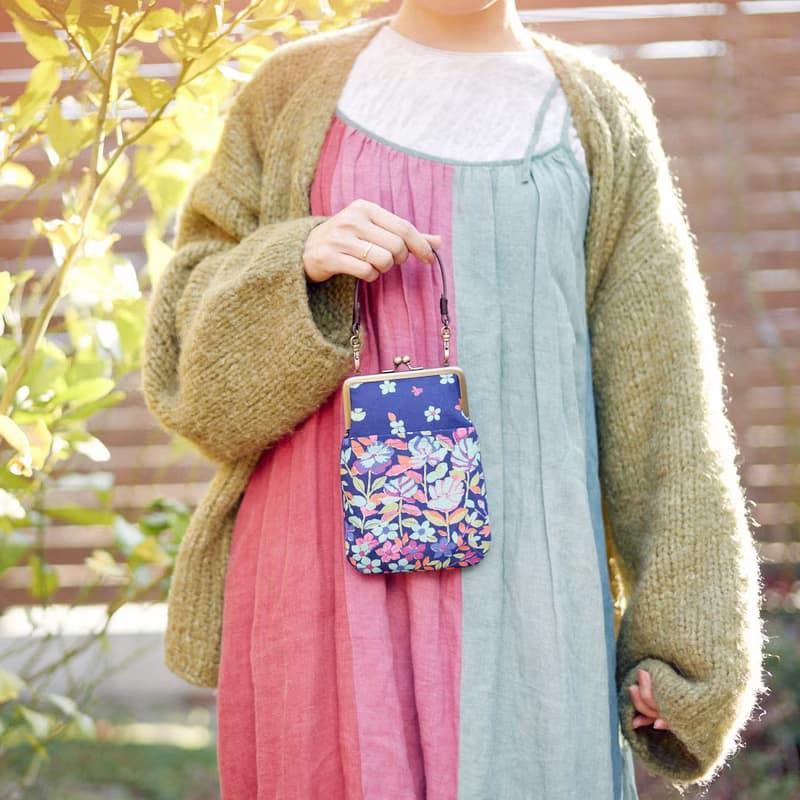 がま口スマホポーチ はなばたけ 【 日本製 】
