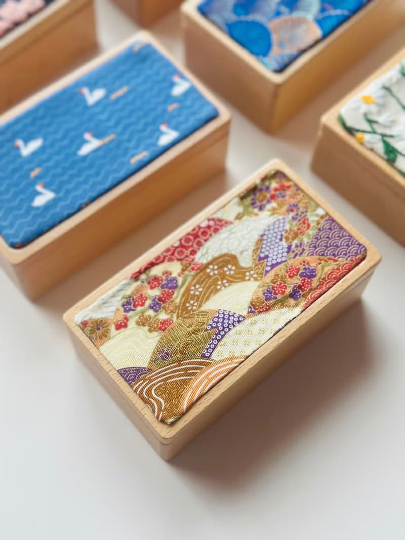 桔橙紅波浪實木首飾盒