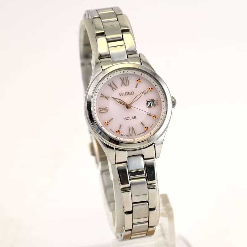 送料無料 SEIKO WIRED ソーラー腕時計 クォーツ 女性用 箱と取扱説明書付き  V137-KXY0 手錶 古董錶 復古手錶 日本直送