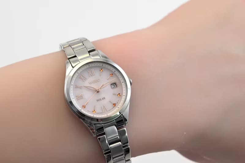送料無料 SEIKO WIRED ソーラー腕時計 クォーツ 女性用 箱と取扱説明書付き  V137-KXY0 手錶 古董錶 復古手錶 日本直送