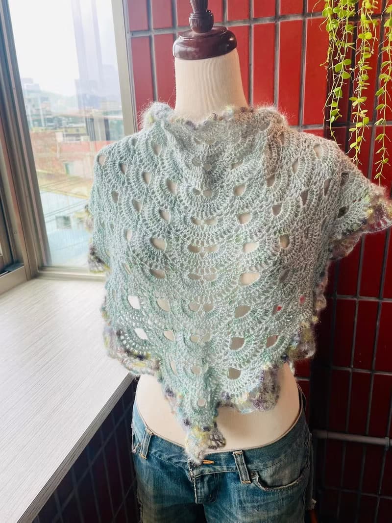 革物製織|手染蠶絲羊毛海披肩圍巾_綠精靈系