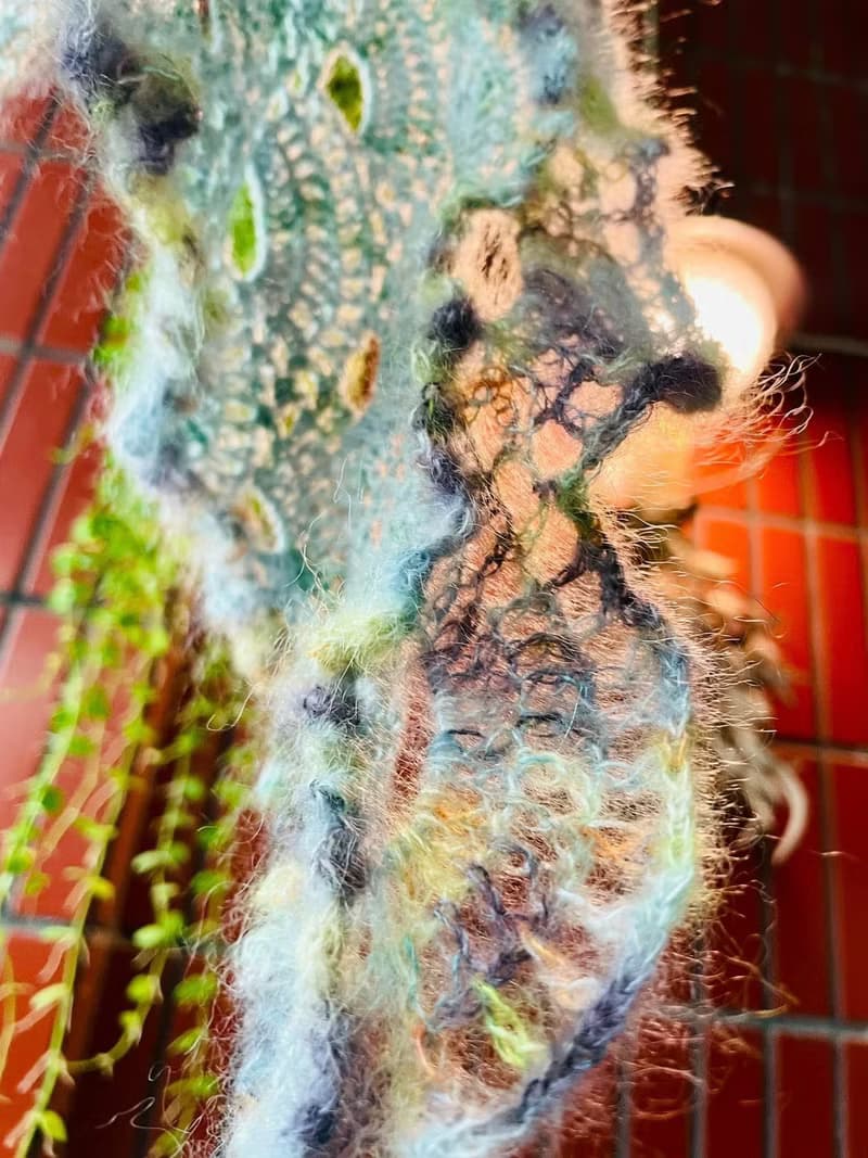 革物製織|手染蠶絲羊毛海披肩圍巾_綠精靈系