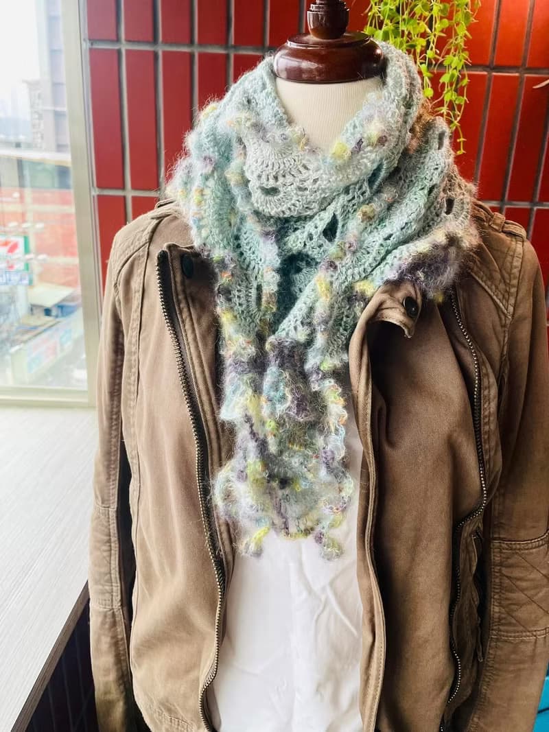 革物製織|手染蠶絲羊毛海披肩圍巾_綠精靈系