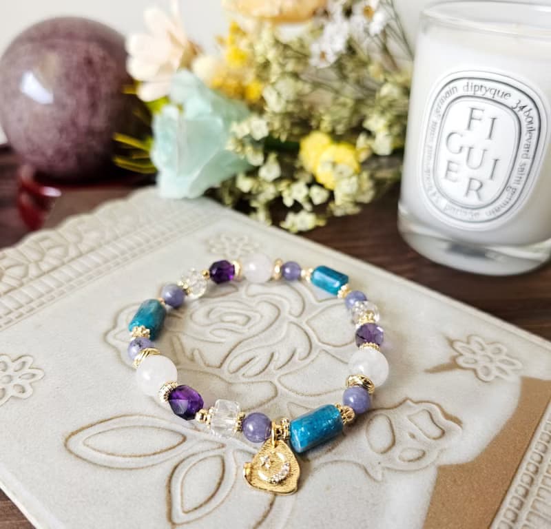 忒亞女神- 白幽靈/藍磷灰石/坦桑石/紫水晶/白水晶/好運/水晶手鍊