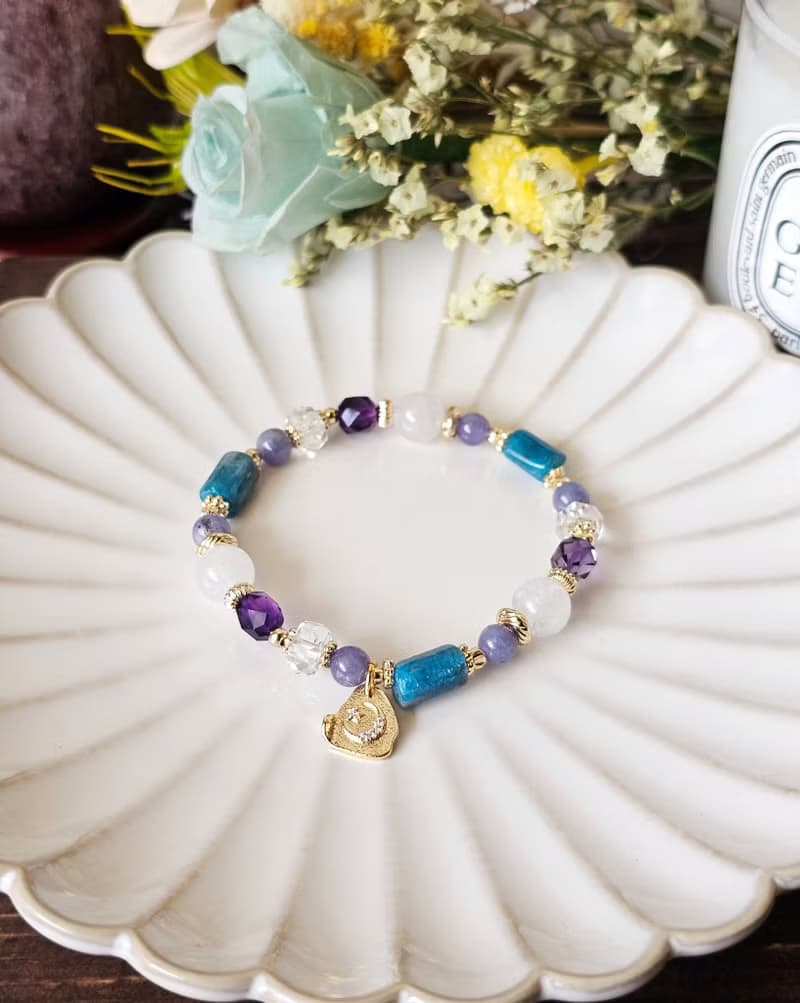 忒亞女神- 白幽靈/藍磷灰石/坦桑石/紫水晶/白水晶/好運/水晶手鍊