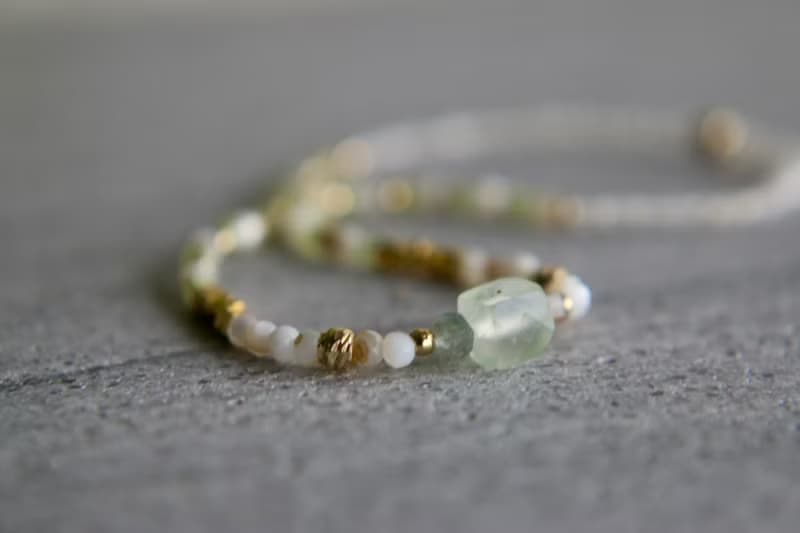 手鍊 葡萄石 岫玉 - 慢慢發芽 -