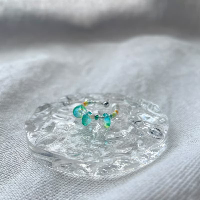 Room 1001 | Palette • 三色 手工耳骨夾