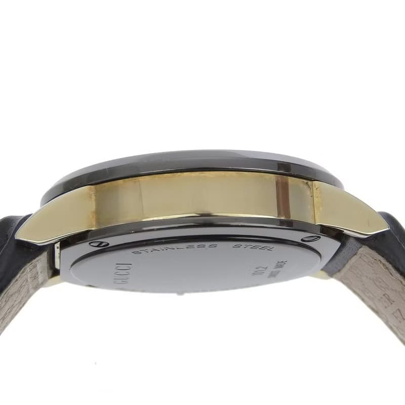 【日本直送】グッチ GUCCI Gクロノ 腕時計 101.2 SS × 型押しレザー クオーツ クロノグラフ 黒文字盤 メンズ【中古】