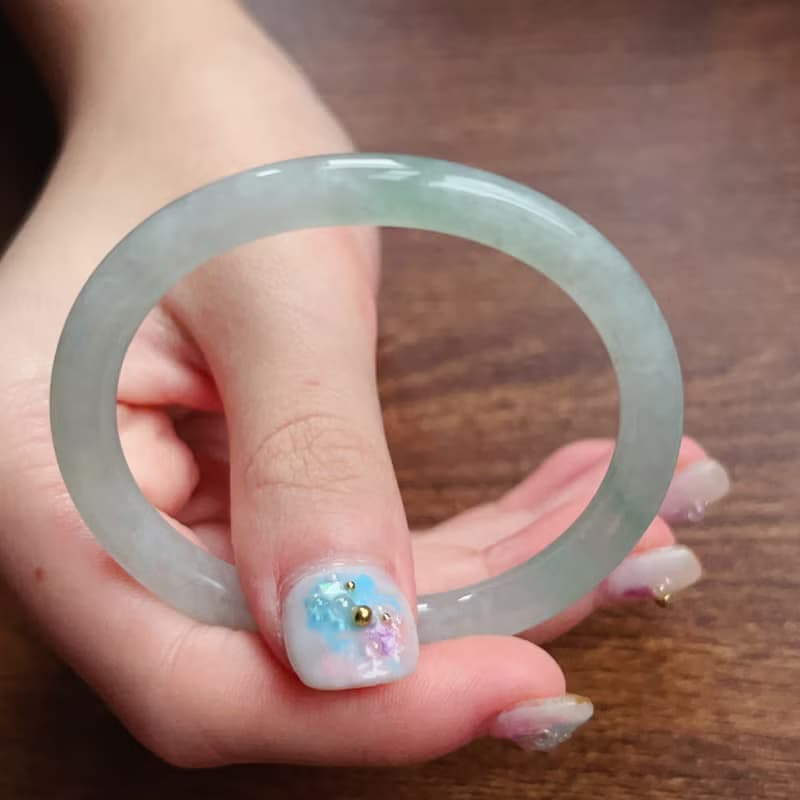 冰種飄綠翡翠貴妃手鐲 | 16.5圍 | 天然緬甸玉翡翠A貨 | 送禮