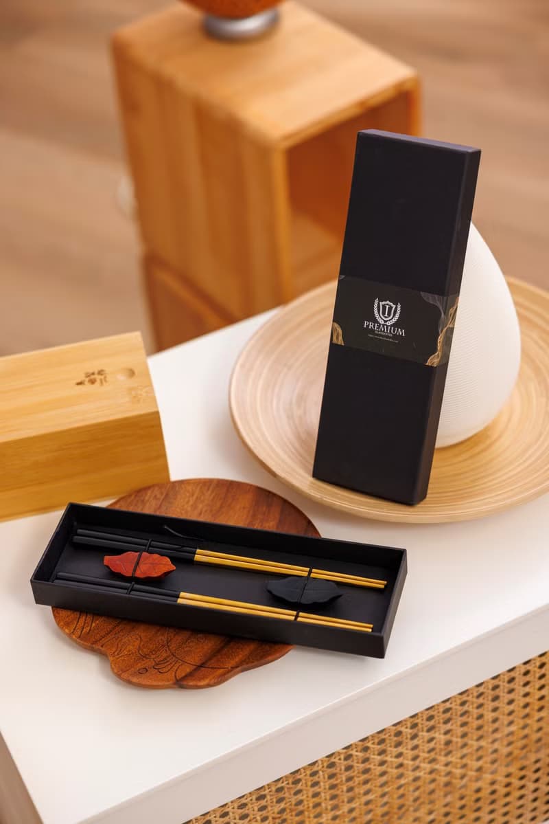 304不鏽鋼筷子套裝- 2對筷子 2個筷子架