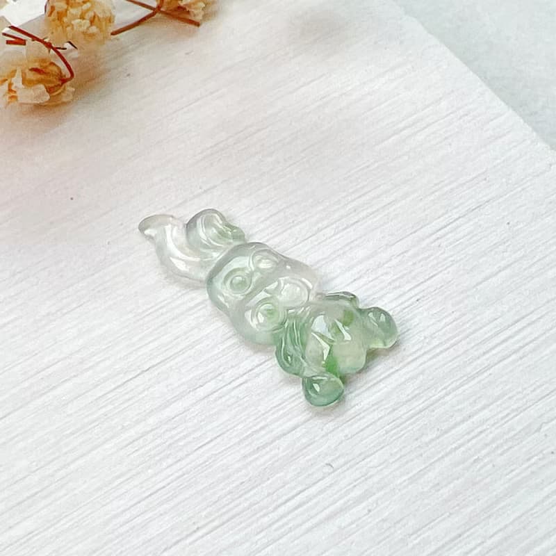 冰種飄綠花翡翠小兔子 | 天然緬甸A貨翡翠 | 送禮