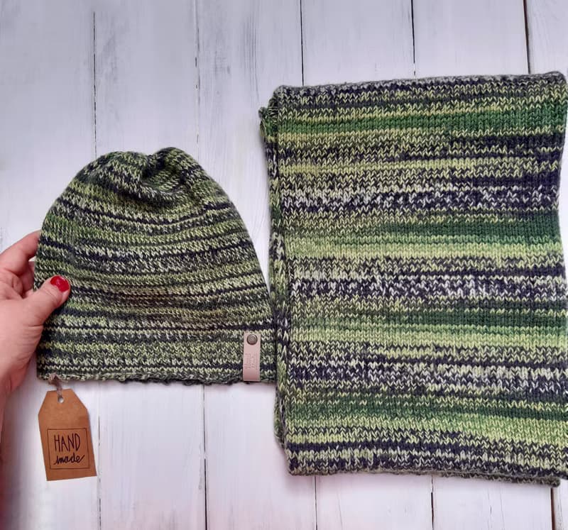 Cozy Warm Hand Knit Set Of Hat&Snood On Two Turn Green Fall Winter Wool