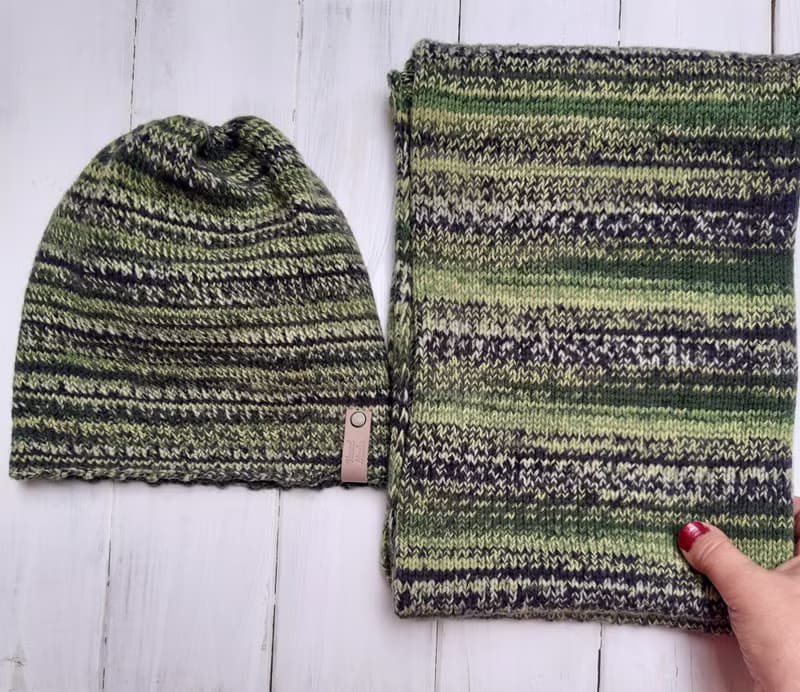 Cozy Warm Hand Knit Set Of Hat&Snood On Two Turn Green Fall Winter Wool