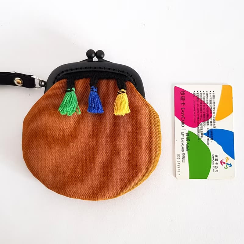 古著風格多彩流蘇塑膠口金零錢包/褐色/加大款