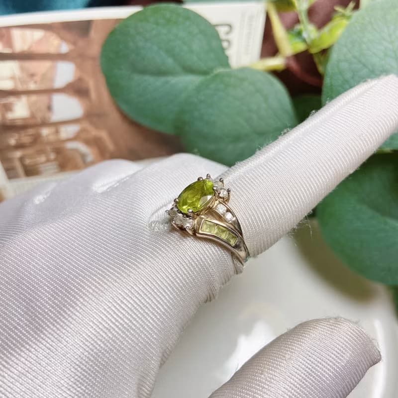 【西洋古董飾品】10.5 極稀有純銀手工橄欖石天然石 收藏極戒指