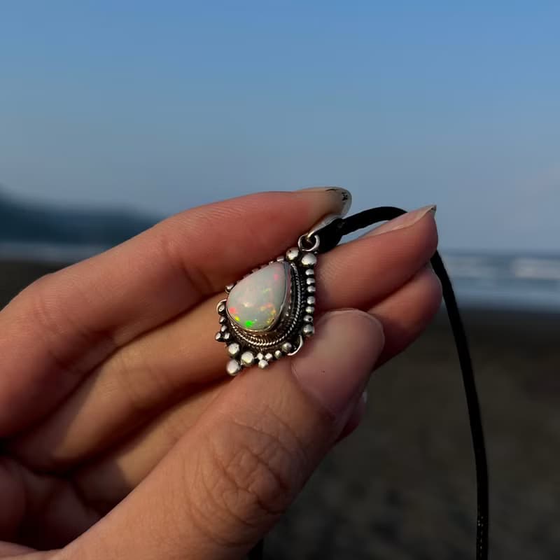 喜迎瑤 925銀 歐泊 蛋白石 水晶 天然石 項鍊 民族風 復古 Opal