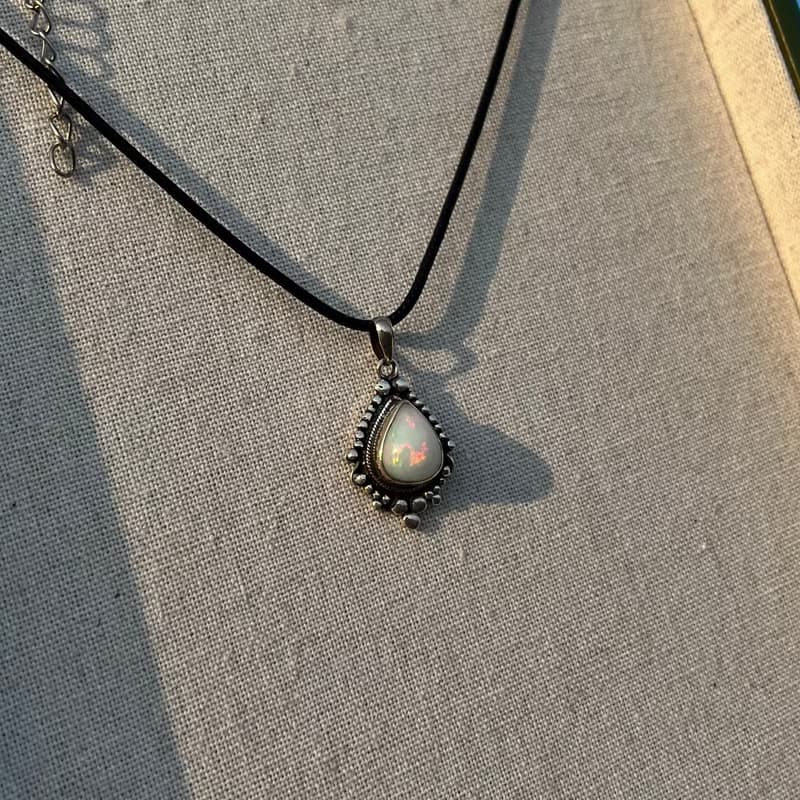 喜迎瑤 925銀 歐泊 蛋白石 水晶 天然石 項鍊 民族風 復古 Opal