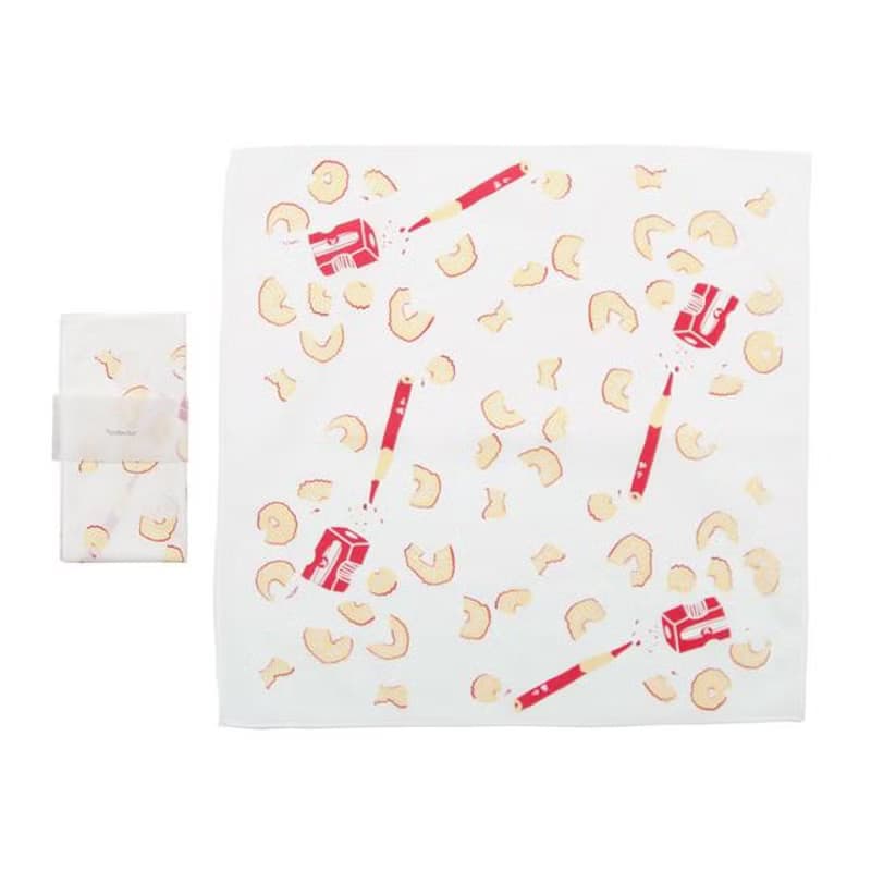 Pencil sharpening handkerchief Tcollector