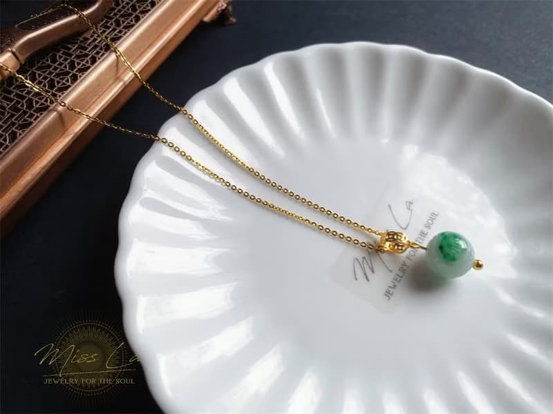 【翠珠・靜雅之心】天然緬甸翡翠 飄陽綠 圓珠 項鍊 禮物 長輩禮