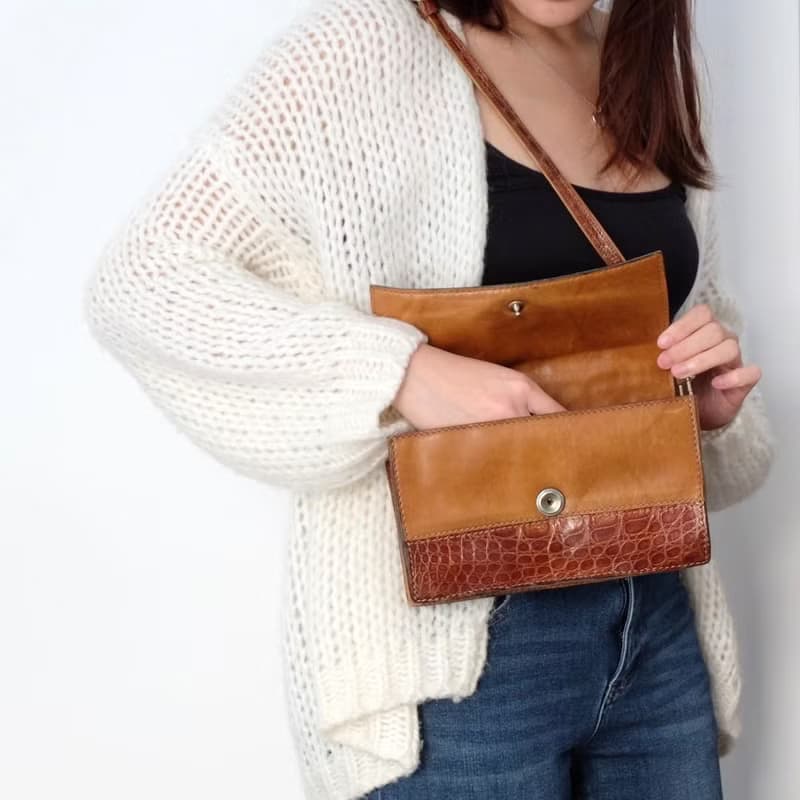 法國復古淺啡色鱷魚皮袋