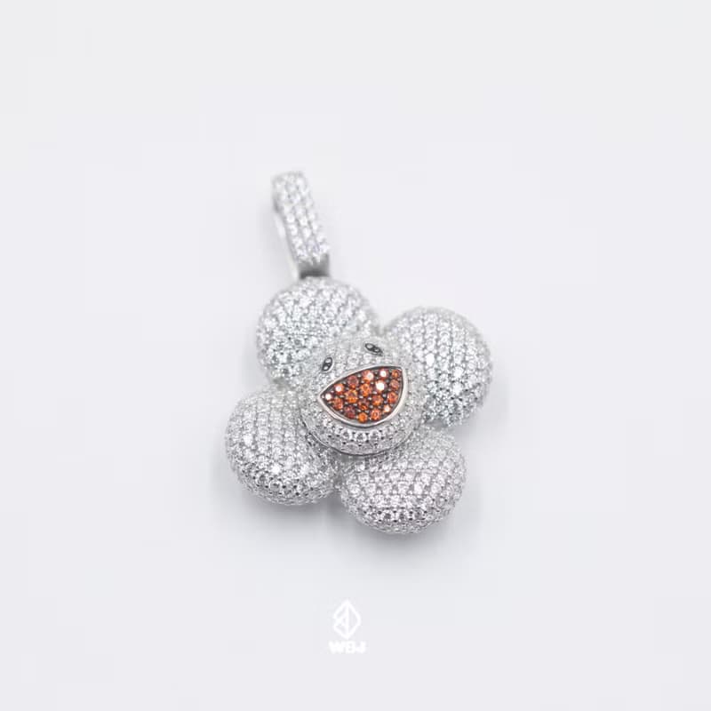 大嘴笑臉四頁草旋轉吊墜 925純銀