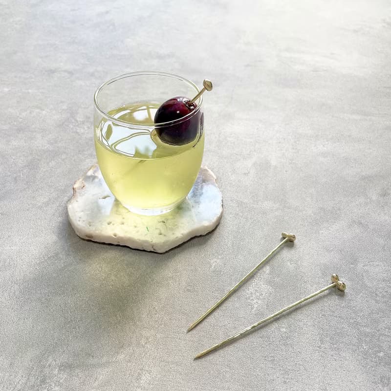 真鍮ビーズのカクテルピン