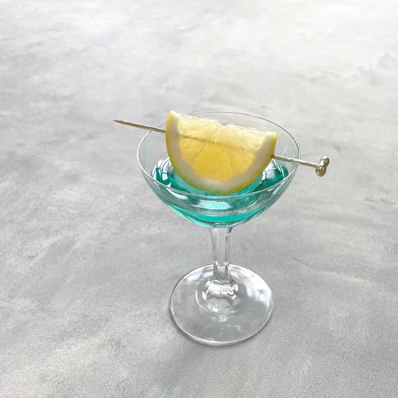 真鍮ビーズのカクテルピン