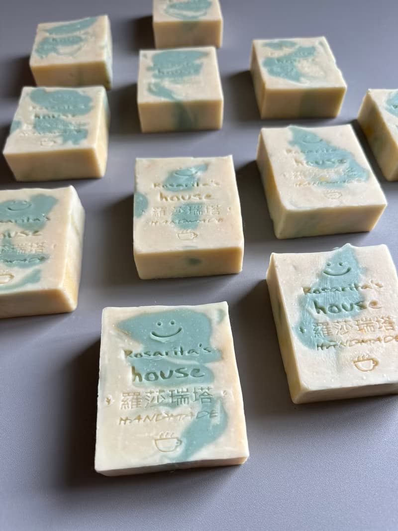 大吉利艾草烏龍茶香 手工皂 Rosarita house 羅莎瑞塔