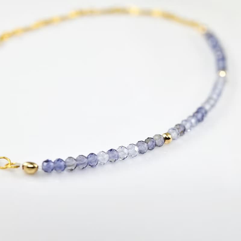 人生の羅針盤を象徴する グラデーションアイオライトの3wayブレスレット 9月誕生石