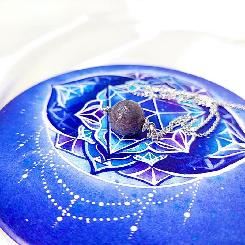天然星點堇青石項鍊