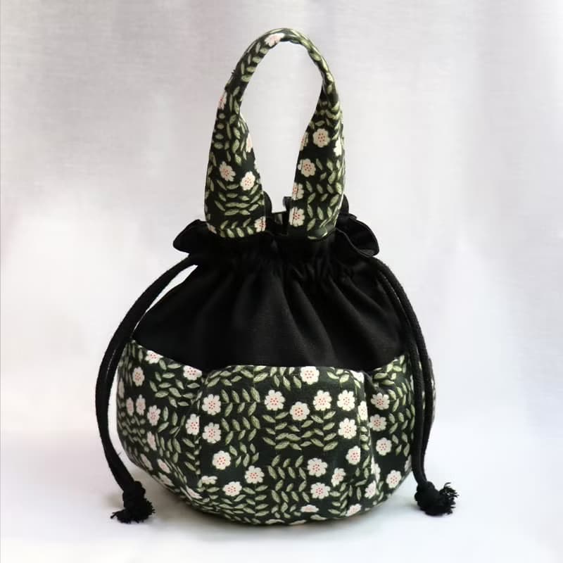母親節活動【 MY HANDMADE 】白花圓底抽繩袋 l 日本棉布、帆布 l