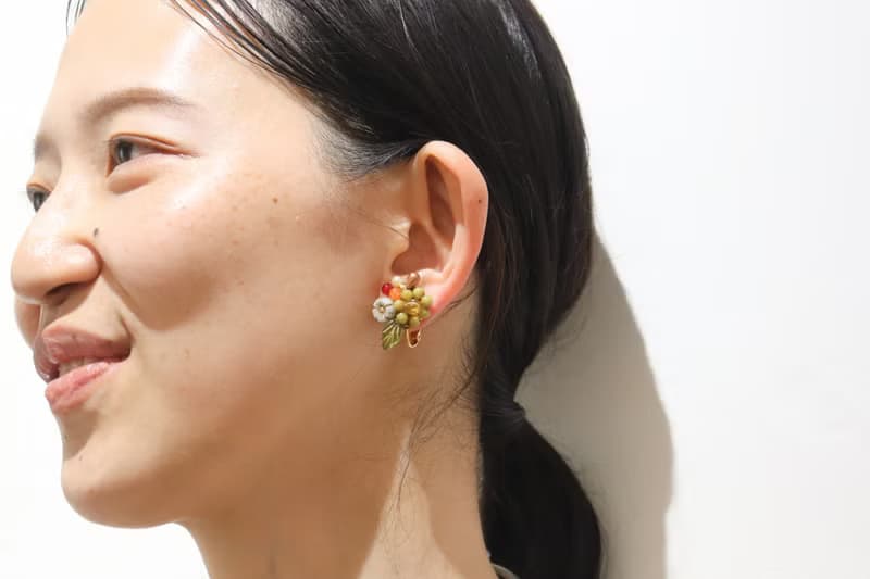 森林果實盛開花束 / 捷克珠飾 ( 耳環・耳夾 )