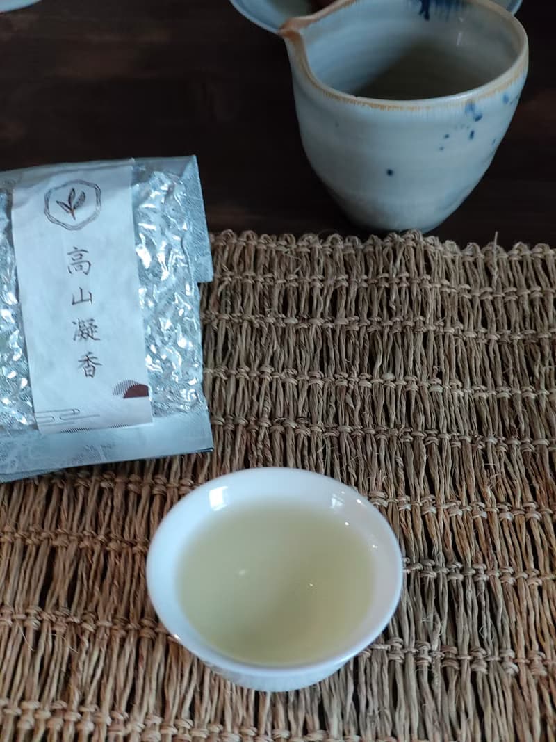 梨山烏龍 奶香高山烏龍茶 冷韻