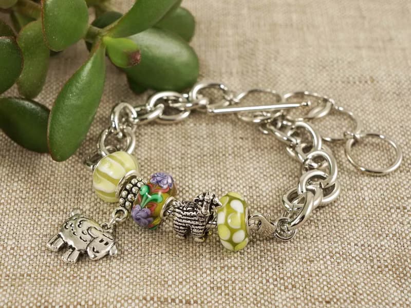 Sheep Aries Olive Lampwork Glass Large Silver Chain Euro Charm Bracelet Jewelry